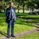 Peter Hendriks van Uitvaartzorg BijZonder bij de Hunebedden in Rolde